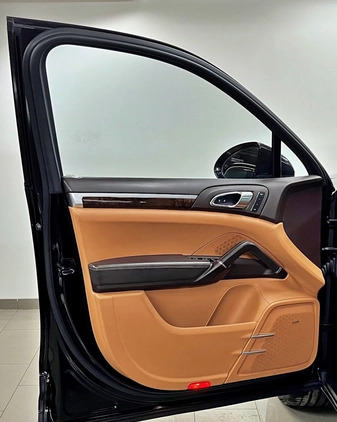 Porsche Cayenne cena 199000 przebieg: 111999, rok produkcji 2015 z Gozdnica małe 562